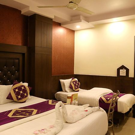 Hotel Shivam International - A Well Hygiene Property All Staff Vaccinated " New Delhi Eksteriør billede