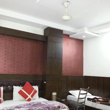 Hotel Shivam International - A Well Hygiene Property All Staff Vaccinated " New Delhi Eksteriør billede