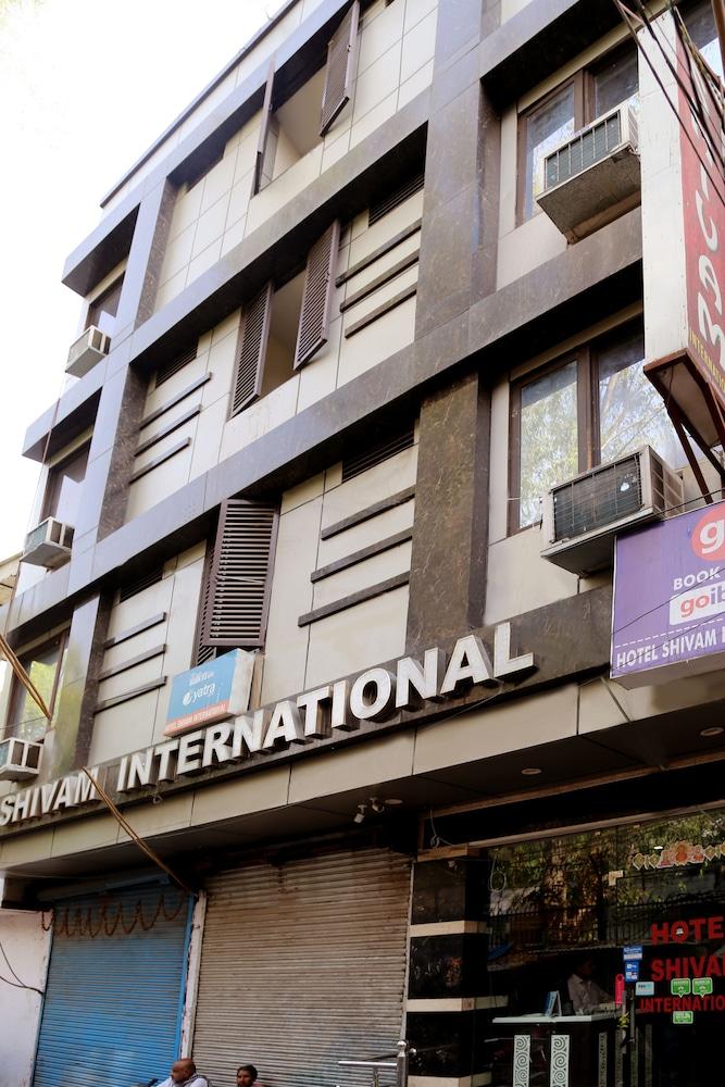Hotel Shivam International - A Well Hygiene Property All Staff Vaccinated " New Delhi Eksteriør billede