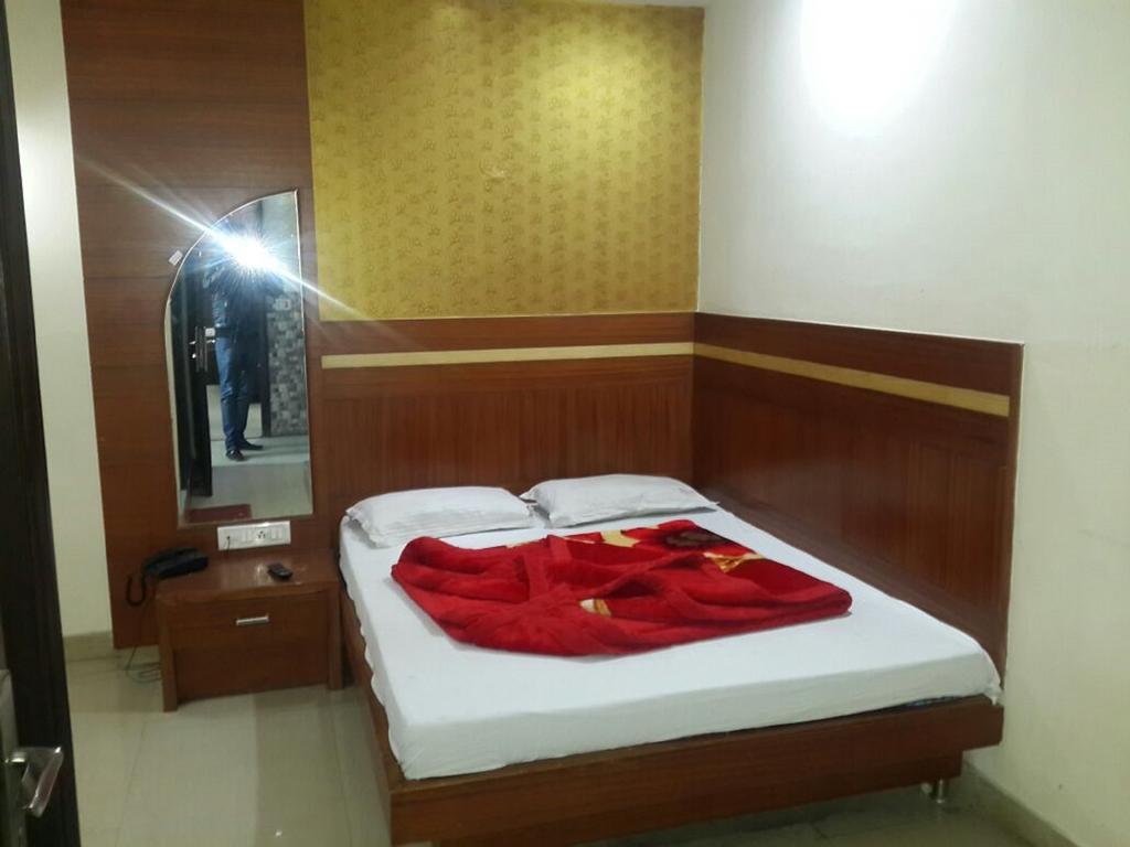 Hotel Shivam International - A Well Hygiene Property All Staff Vaccinated " New Delhi Værelse billede