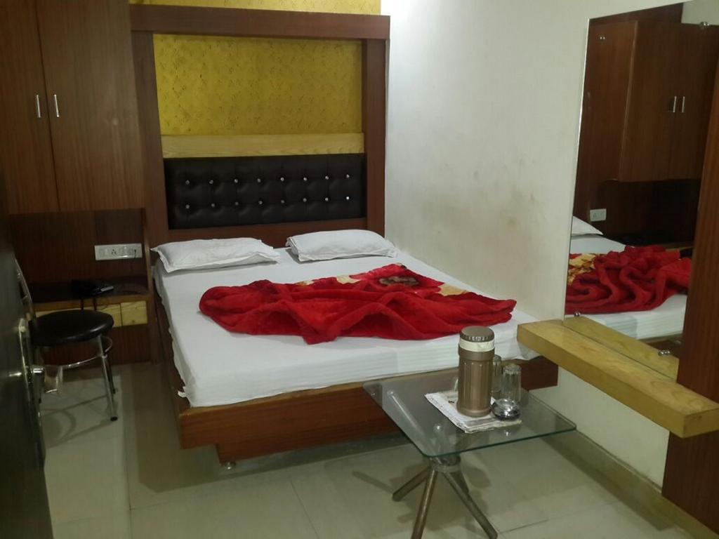 Hotel Shivam International - A Well Hygiene Property All Staff Vaccinated " New Delhi Værelse billede