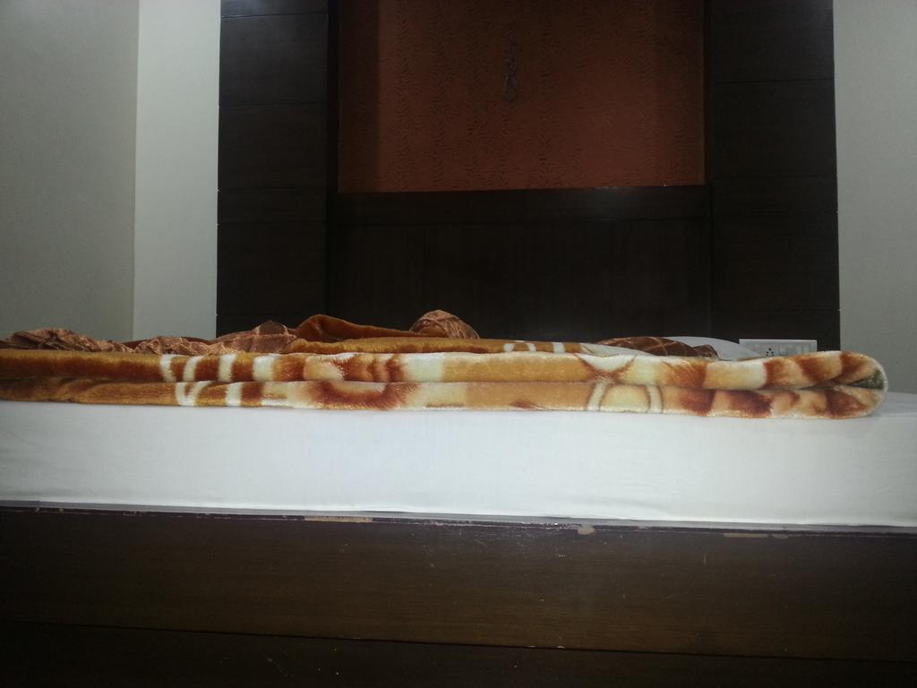 Hotel Shivam International - A Well Hygiene Property All Staff Vaccinated " New Delhi Eksteriør billede