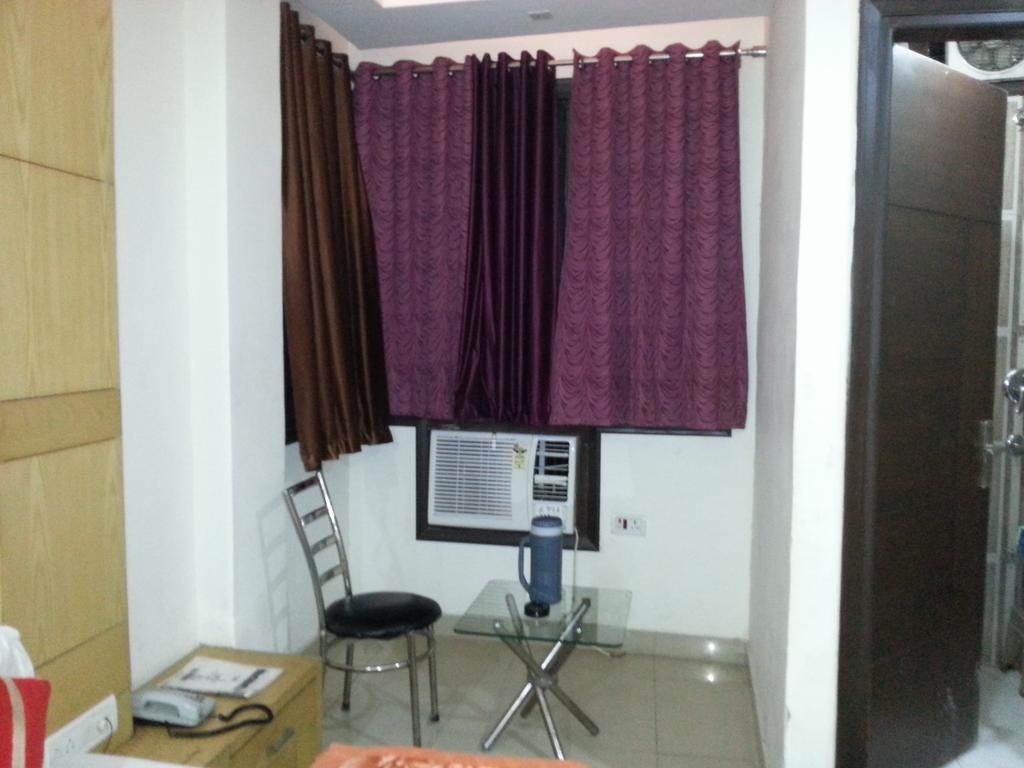Hotel Shivam International - A Well Hygiene Property All Staff Vaccinated " New Delhi Eksteriør billede
