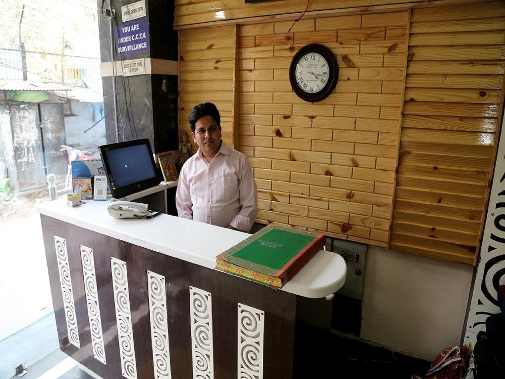 Hotel Shivam International - A Well Hygiene Property All Staff Vaccinated " New Delhi Eksteriør billede