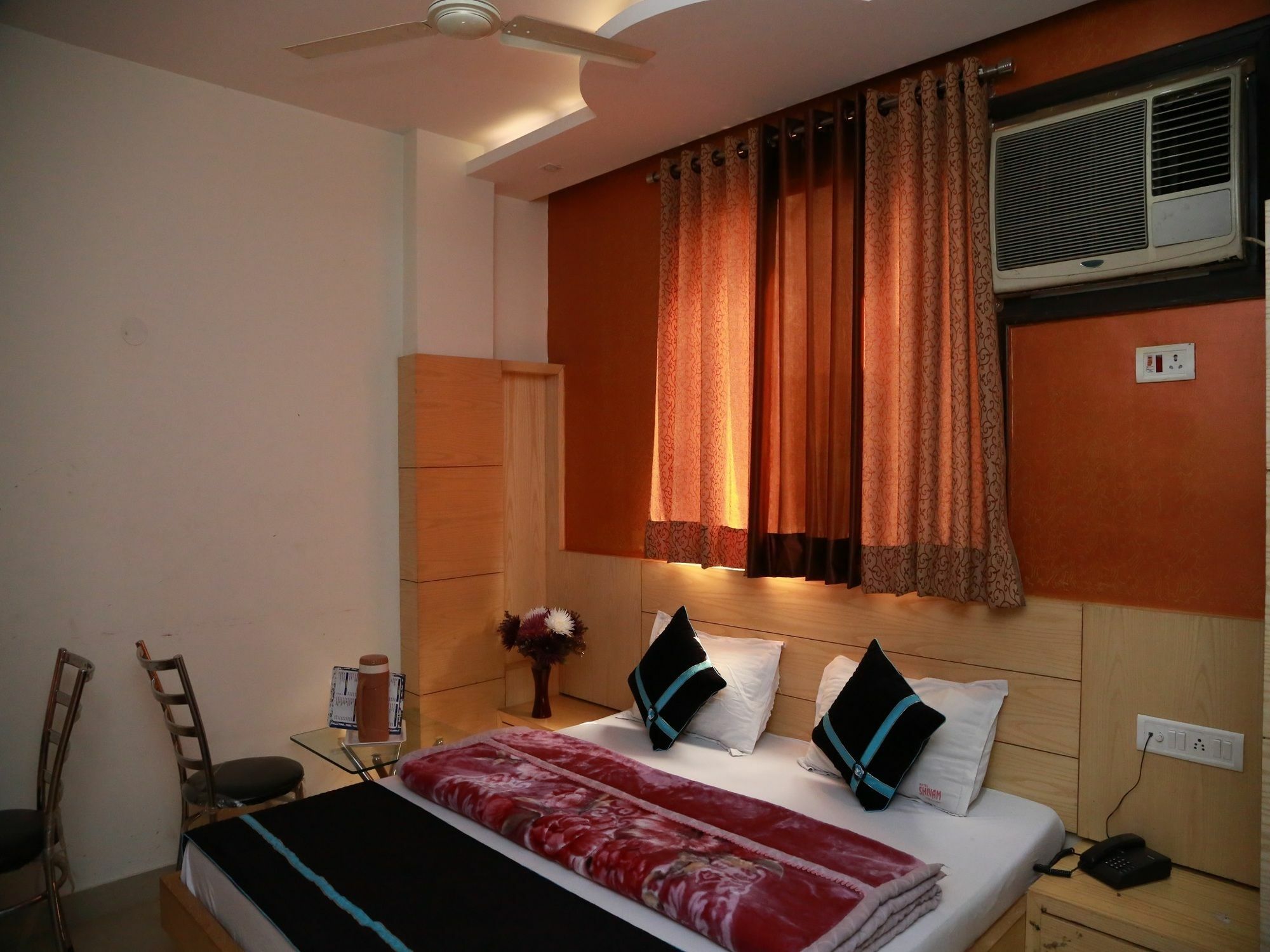 Hotel Shivam International - A Well Hygiene Property All Staff Vaccinated " New Delhi Eksteriør billede